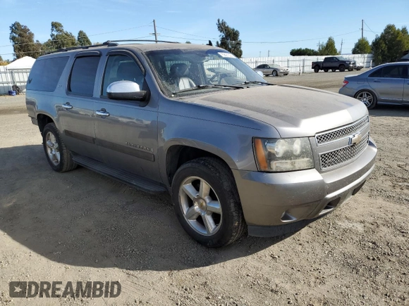 2008 Chevrolet Suburban LT w/3LT with VIN 3GNFK16388G165630, listed as a Copart auction lot 75897524 with 135,573 mi miles and Salvage Title. Bid and sale history available at carsss.com. Image 4.