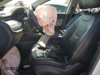 2022 Jeep Compass Latitude Lux с VIN 3C4NJDFB0NT113878, выставлен на аукционе Copart как лот 53637315 с пробегом Не указан миль и Списание • Salvage title. История ставок и продаж доступна на DreamBid. Изображение 7.