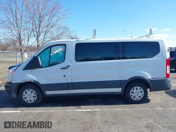 2017 Ford Transit XL z VIN 1FMZK1YM8HKA97376, wystawiony jako IAAI lot #41837186 z przebiegiem 279 003 mil mil oraz . Historia ofert i sprzedaży dostępna na DreamBid. Obrazek 14.