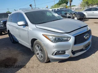 2020 Infiniti QX60 Pure with VIN 5N1DL0MN6LC524539, listed as a IAAI auction lot 42015864 with 29,251 mi miles and . Bid and sale history available at DreamBid. Image 1.