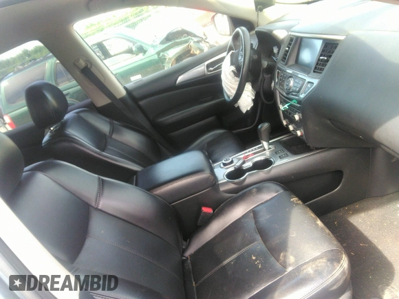 2020 Nissan Pathfinder SL with VIN 5N1DR2CM2LC606951, listed as a IAAI auction lot 42437314 with 144,782 mi miles and . Bid and sale history available at DreamBid. Image 5.
