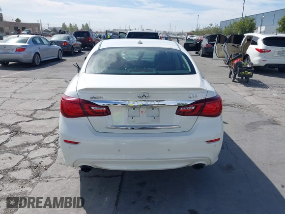 2016 Infiniti Q70 with VIN JN1EY1AP9GM470064, listed as a IAAI auction lot 42647765 with 111,474 mi miles and . Bid and sale history available at DreamBid. Image 16.