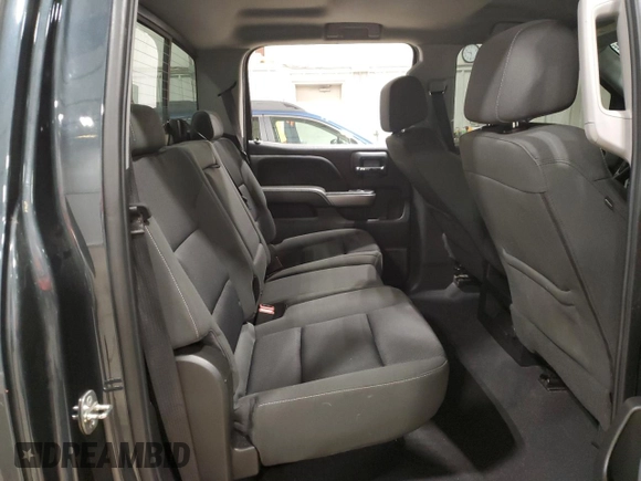 2018 Chevrolet Silverado 1500 LT with VIN 3GCUKREC2JG499724, listed as a Copart auction lot 50793375 with 132,185 mi miles and Non Repairable. Bid and sale history available at carsss.com. Image 10.