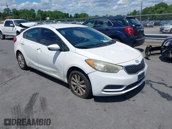 2014 Kia Forte LX with VIN KNAFX4A61E5055158, listed as a IAAI auction lot 42212501 with 224,830 mi miles and . Bid and sale history available at carsss.com. Image 1.