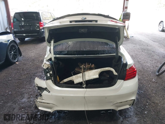 2015 BMW M4 with VIN WBS3R9C59FK331843, listed as a IAAI auction lot 42105398 with 105,348 mi miles and . Bid and sale history available at DreamBid. Image 16.