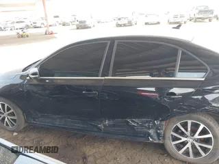 2017 Volkswagen Jetta SE with VIN 3VWDB7AJ6HM306864, listed as a IAAI auction lot 42605822 with 123,070 mi miles and . Bid and sale history available at DreamBid. Image 14.
