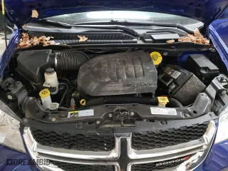 2020 Dodge Grand Caravan SE Plus with VIN 2C4RDGBG8LR240230, listed as a Copart auction lot 75677214 with 31,590 mi miles and Salvage Title. Bid and sale history available at carsss.com. Image 13.