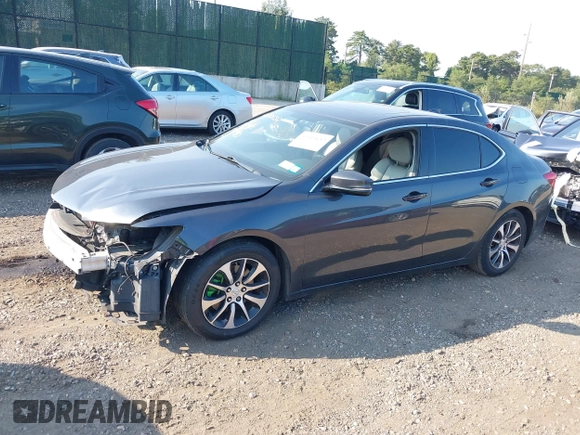 2015 Acura TLX with VIN 19UUB1F31FA023293, listed as a IAAI auction lot 40310652 with 117,350 mi miles. Bid and sale history available at carsss.com. Image 17.