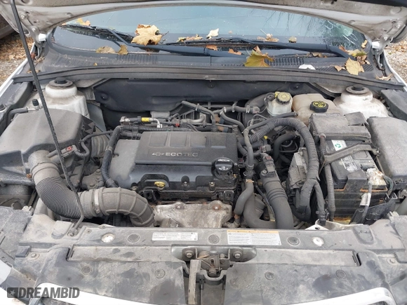 2015 Chevrolet Cruze LT with VIN 1G1PC5SB4F7139171, listed as a IAAI auction lot 42138107 with 185,400 mi miles. Bid and sale history available at carsss.com. Image 10.