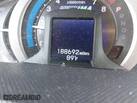 2010 Honda Insight EX with VIN JHMZE2H7XAS018581, listed as a IAAI auction lot 42398439 with 188,692 mi miles and . Bid and sale history available at DreamBid. Image 16.