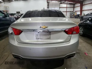 2015 Chevrolet Impala LTZ with VIN 2G1155SL6F9256449, listed as a Copart auction lot 42433495 with 209,688 mi miles and Salvage Title. Bid and sale history available at DreamBid. Image 6.