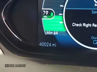 2017 Chevrolet Bolt EV LT z VIN 1G1FW6S08H4172105, wystawiony jako IAAI lot #42175363 z przebiegiem 40 024 mil mil oraz . Historia ofert i sprzedaży dostępna na DreamBid. Obrazek 16.