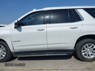 2023 Chevrolet Tahoe LT z VIN 1GNSKNKD3PR313606, wystawiony jako IAAI lot #41829552 z przebiegiem 35 713 mil mil oraz . Historia ofert i sprzedaży dostępna na DreamBid. Obrazek 14.