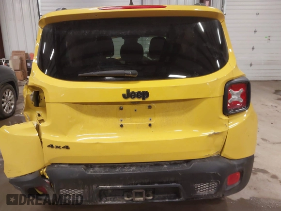 2017 Jeep Renegade Latitude with VIN ZACCJBBBXHPE75052, listed as a IAAI auction lot 41478966 with 100,663 mi miles. Bid and sale history available at carsss.com. Image 16.
