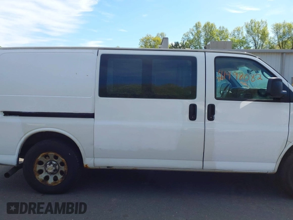 2012 Chevrolet Express Cargo with VIN 1GCSGAFX1C1179128, listed as a IAAI auction lot 41998082 with 238,288 mi miles and . Bid and sale history available at DreamBid. Image 13.
