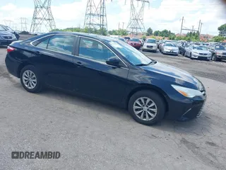 2017 Toyota Camry XLE z VIN 4T1BF1FK4HU276249, wystawiony jako IAAI lot #42388238 z przebiegiem 45 994 mil mil oraz . Historia ofert i sprzedaży dostępna na DreamBid. Obrazek 1.