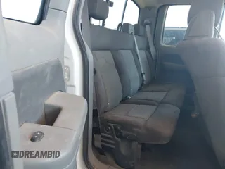 2004 Ford F-150 STX z VIN 1FTRX12W54NA86070, wystawiony jako IAAI lot #42714603 z przebiegiem 293 183 mil mil oraz . Historia ofert i sprzedaży dostępna na DreamBid. Obrazek 8.
