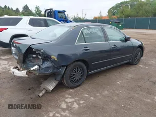 2006 Honda Accord LX with VIN 3HGCM56416G702584, listed as a IAAI auction lot 42440025 with Not provided miles and . Bid and sale history available at DreamBid. Image 4.