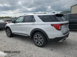 2025 Ford Explorer Platinum with VIN 1FMWK8HC6SGB57457, listed as a Copart auction lot 53721195 with 4,956 mi miles and Salvage title. Bid and sale history available at DreamBid. Image 2.