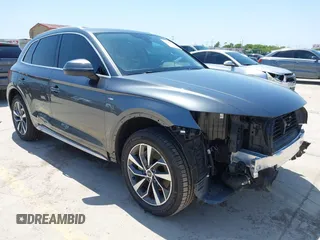 2022 Audi Q5 S line Premium with VIN WA1GAAFYXN2102653, listed as a IAAI auction lot 41967220 with 20,864 mi miles and . Bid and sale history available at DreamBid. Image 1.