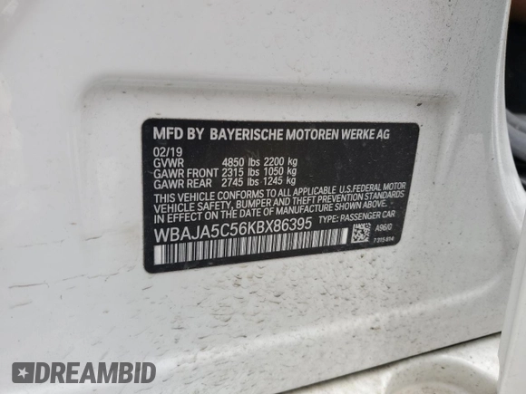 2019 BMW 5 Series 530i z VIN WBAJA5C56KBX86395, wystawiony jako Copart lot #59395825 z przebiegiem Nie podano mil oraz Szkoda całkowita • Salvage title. Historia ofert i sprzedaży dostępna na DreamBid. Obrazek 12.
