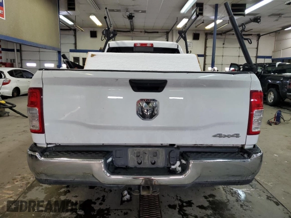 2022 Ram 2500 Tradesman with VIN 3C6MR5AJ8NG221867, listed as a Copart auction lot 44671085 with 88,339 mi miles and Salvage Title. Bid and sale history available at carsss.com. Image 6.