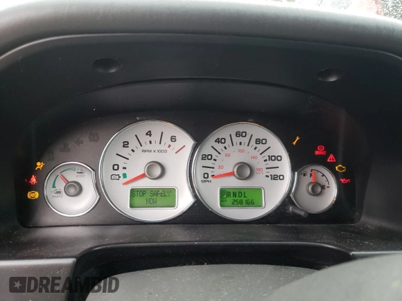 2007 Ford Escape Hybrid with VIN 1FMYU59H27KB33723, listed as a Copart auction lot 46458905 with 258,166 mi miles and Salvage title. Bid and sale history available at DreamBid. Image 9.