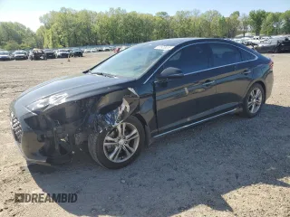 2018 Hyundai Sonata Sport Plus z VIN 5NPE34AF4JH715133, wystawiony jako Copart lot #52970015 z przebiegiem 123 512 mil mil oraz Szkoda całkowita • Salvage title. Historia ofert i sprzedaży dostępna na DreamBid. Obrazek 1.