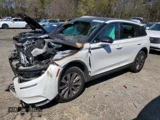 2022 Lincoln Corsair Reserve z VIN 5LMCJ2C94NUL21046, wystawiony jako Copart lot #50702365 z przebiegiem Nie podano mil oraz Szkoda całkowita • Salvage title. Historia ofert i sprzedaży dostępna na DreamBid. Obrazek 1.