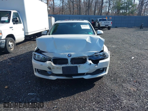2014 BMW 3 Series 328d xDrive с VIN WBA3D5C52EKX99519, выставлен на аукционе IAAI как лот 41909624 с пробегом 112 395 миль миль и . История ставок и продаж доступна на DreamBid. Изображение 12.