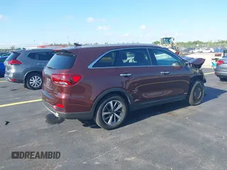 2019 Kia Sorento EX with VIN 5XYPHDA5XKG537867, listed as a IAAI auction lot 42290124 with 44,037 mi miles and . Bid and sale history available at DreamBid. Image 4.