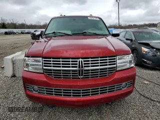 2014 Lincoln Navigator z VIN 5LMJJ2J55EEL06038, wystawiony jako Copart lot #49721105 z przebiegiem 97 659 mil mil oraz Szkoda całkowita • Salvage title. Historia ofert i sprzedaży dostępna na DreamBid. Obrazek 5.