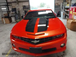 2010 Chevrolet Camaro 2SS with VIN 2G1FK1EJ6A9166857, listed as a IAAI auction lot 41914093 with 79,799 mi miles. Bid and sale history available at carsss.com. Image 12.