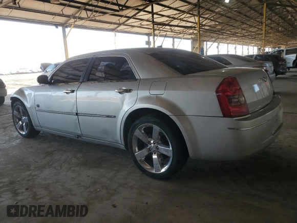 2008 Chrysler 300 Touring with VIN 2C3KA53G08H329529, listed as a Copart auction lot 71987844 with 178,929 mi miles and Salvage Title. Bid and sale history available at carsss.com. Image 2.