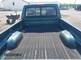1996 Ford Ranger XL with VIN 1FTCR10A7TTA29919, listed as a IAAI auction lot 42171562 with 237,982 mi miles. Bid and sale history available at carsss.com. Image 8.