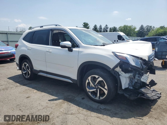 2023 Subaru Forester Touring z VIN JF2SKARC5PH522318, wystawiony jako Copart lot #63442695 z przebiegiem 12 038 mil mil oraz Szkoda całkowita • Salvage title. Historia ofert i sprzedaży dostępna na DreamBid. Obrazek 4.