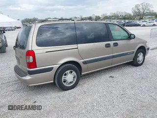 1999 Chevrolet Venture with VIN 1GNDX03EXXD109001, listed as a IAAI auction lot 42035729 with 178,667 mi miles. Bid and sale history available at carsss.com. Image 4.