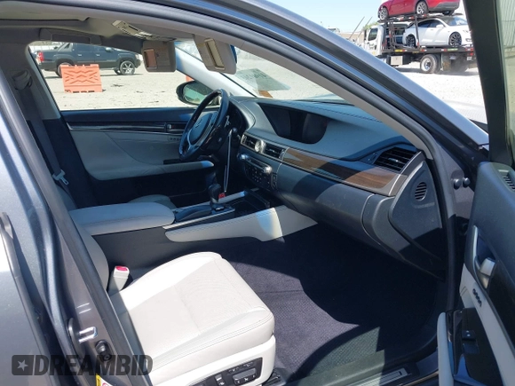 2013 Lexus GS 350 with VIN JTHBE1BL5D5024471, listed as a IAAI auction lot 41901243 with 96,007 mi miles. Bid and sale history available at carsss.com. Image 5.
