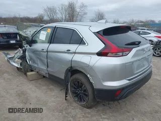 2024 Mitsubishi Eclipse Cross LE z VIN JA4ATVAA2RZ013660, wystawiony jako IAAI lot #41999234 z przebiegiem Nie podano mil oraz . Historia ofert i sprzedaży dostępna na DreamBid. Obrazek 3.