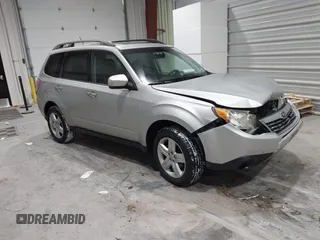 2010 Subaru Forester 2.5X Premium with VIN JF2SH6CC0AG901423, listed as a IAAI auction lot 41341467 with 119,109 mi miles. Bid and sale history available at carsss.com. Image 1.