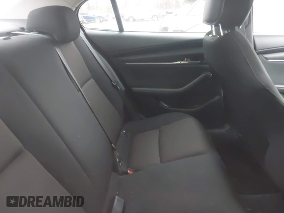 2021 Mazda 3 S с VIN 3MZBPAAL8MM201924, выставлен на аукционе IAAI как лот 40977248 с пробегом 89 894 миль миль и . История ставок и продаж доступна на DreamBid. Изображение 8.