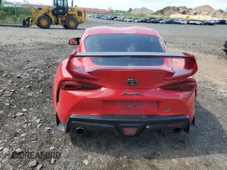 2021 Toyota Supra 3.0 с VIN WZ1DB0C03MW038964, выставлен на аукционе Copart как лот 61932835 с пробегом 24 556 миль миль и Списание • Salvage title. История ставок и продаж доступна на DreamBid. Изображение 6.