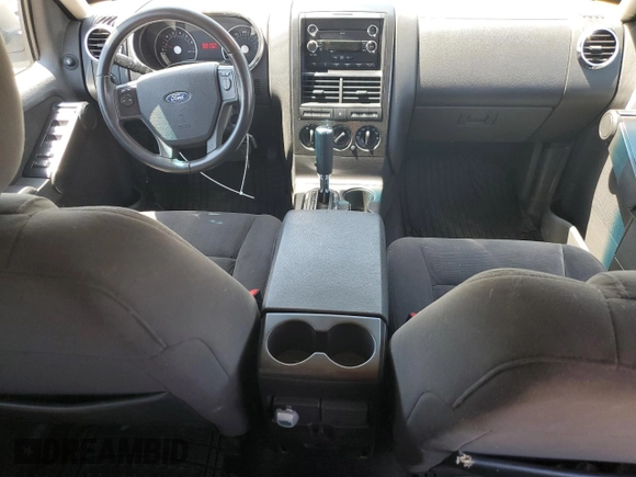 2010 Ford Explorer XLT with VIN 1FMEU7DE5AUA76280, listed as a Copart auction lot 56849565 with 218,962 mi miles and Salvage title. Bid and sale history available at DreamBid. Image 8.