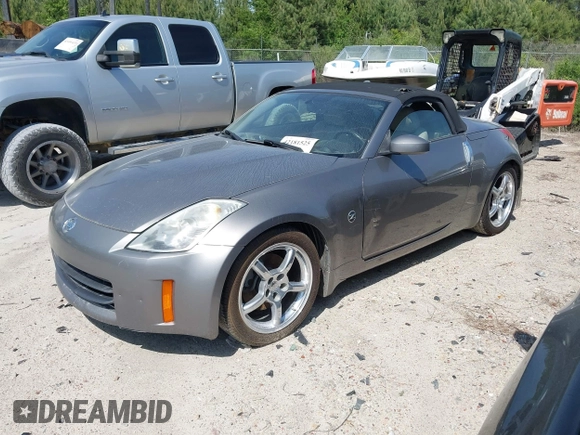 2008 Nissan 350Z Touring with VIN JN1BZ36A78M851719, listed as a IAAI auction lot 42181525 with 129,884 mi miles. Bid and sale history available at carsss.com. Image 16.