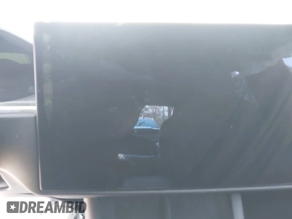 2022 Tesla Model X Plaid z VIN 7SAXCBE6XNF340704, wystawiony jako IAAI lot #41928524 z przebiegiem Nie podano mil oraz . Historia ofert i sprzedaży dostępna na DreamBid. Obrazek 17.