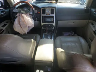 2005 Chrysler 300 with VIN 2C3AA63HX5H655263, listed as a Copart auction lot 52492635 with 168,602 mi miles and Salvage Title. Bid and sale history available at carsss.com. Image 8.
