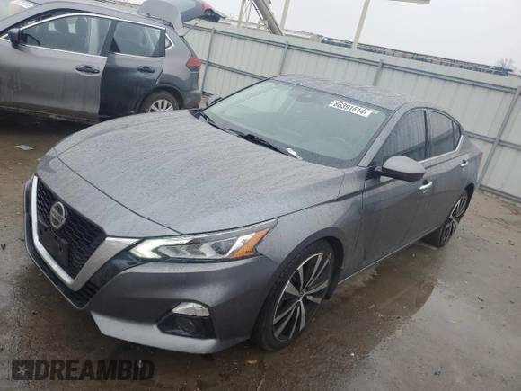 2019 Nissan Altima 2.5 Platinum with VIN 1N4BL4FW6KC193796, listed as a Copart auction lot 86391614 with 121,335 mi miles and Salvage Title. Bid and sale history available at carsss.com. Image 1.