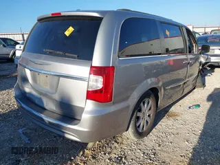 2014 Chrysler Town & Country Touring z VIN 2C4RC1BG4ER158739, wystawiony jako IAAI lot #40970547 z przebiegiem 179 456 mil mil oraz . Historia ofert i sprzedaży dostępna na DreamBid. Obrazek 4.