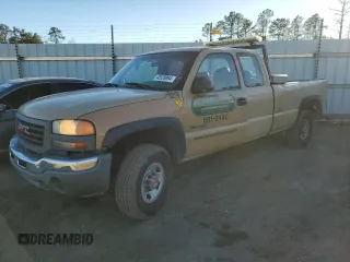 2007 GMC Sierra 1500 with VIN 1GTHC29D17E113884, listed as a Copart auction lot 40520994 with Not Provided miles and Salvage Title. Bid and sale history available at DreamBid. Image 1.