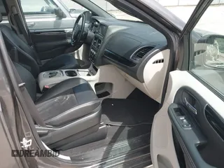2018 Dodge Grand Caravan SXT z VIN 2C4RDGCG8JR129835, wystawiony jako IAAI lot #42190326 z przebiegiem 81 818 mil mil oraz . Historia ofert i sprzedaży dostępna na DreamBid. Obrazek 5.